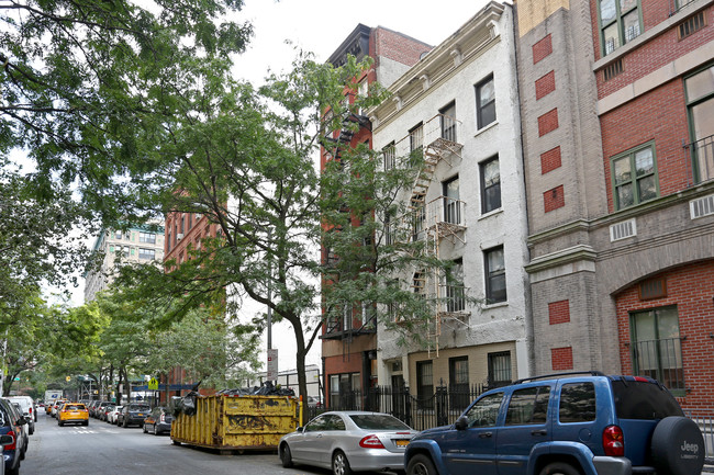 228 E 22nd St in New York, NY - Building Photo - Building Photo