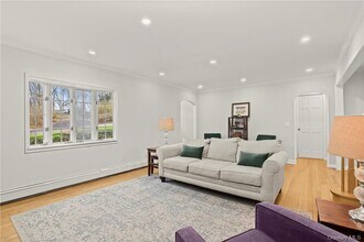 152 Forest Dr in Mt Kisco, NY - Building Photo - Building Photo