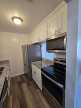 1985 Millcreek Dr in Virginia Beach, VA - Building Photo - Building Photo