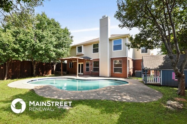 8105 Fireside Dr in North Richland Hills, TX - Building Photo - Building Photo