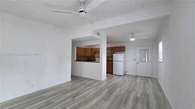 3482 Frow Ave in Miami, FL - Building Photo - Building Photo