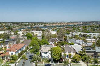 5100 E Vista St in Long Beach, CA - Building Photo - Building Photo