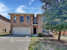 10404 Hideaway Trail in Fort Worth, TX - Building Photo