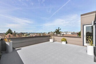 4209 SW Dakota St in Seattle, WA - Building Photo - Building Photo