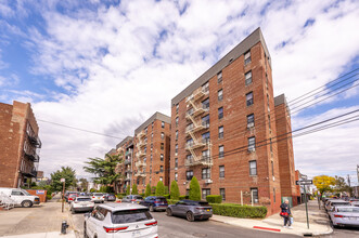 The Castle Apartment Corp. in Brooklyn, NY - Building Photo - Building Photo