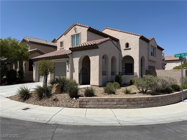 856 S Colina Alta Pl in Las Vegas, NV - Building Photo - Building Photo