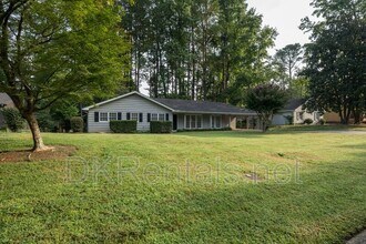 225 Pebble Trail in Alpharetta, GA - Building Photo - Building Photo