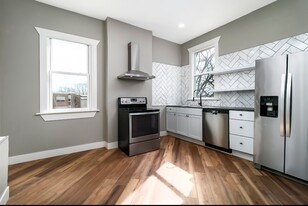3726 Iowa Ave, Unit 2nd floor in St. Louis, MO - Building Photo