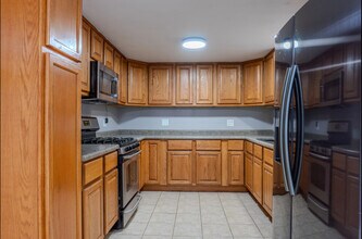 19117 Jacquie Ave in Romeoville, IL - Building Photo - Building Photo