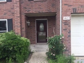 5822 Wickover Ln in Houston, TX - Building Photo - Building Photo