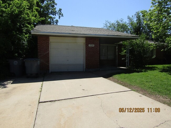 property at 2709 NW Hilltop Dr