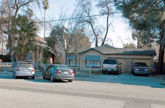 2523 5th St in Ceres, CA - Foto de edificio - Building Photo
