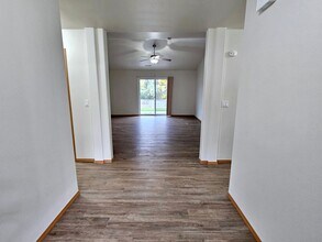 474 Charbonneau Dr in Richland, WA - Building Photo - Building Photo