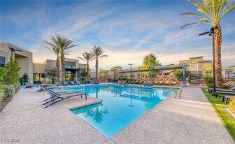 11287 Gravitation Dr in Las Vegas, NV - Building Photo