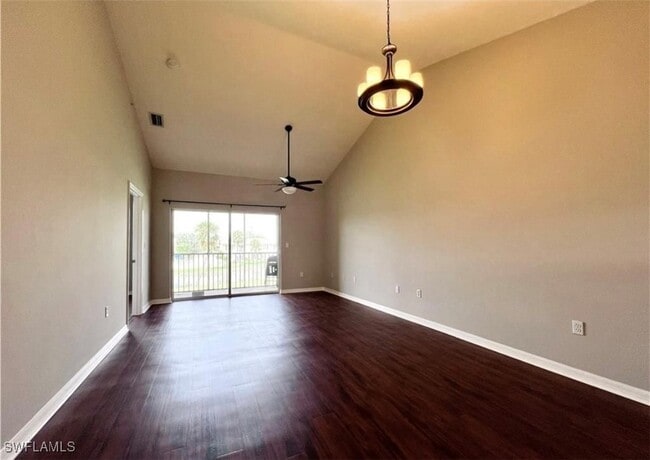 property at 950 Hancock Creek S Blvd