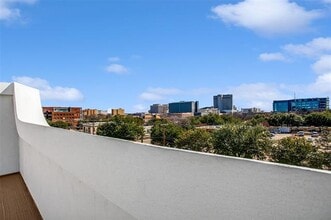 3024 Carmel St in Dallas, TX - Building Photo - Building Photo