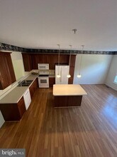 6632 Duncan Pl in Frederick, MD - Building Photo - Building Photo
