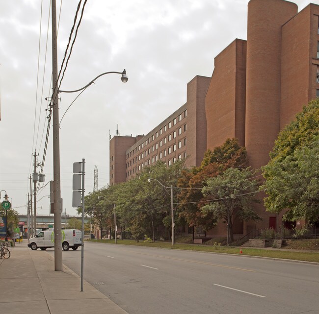 Harmony B Housing Co-operative in Toronto, ON - Building Photo - Building Photo