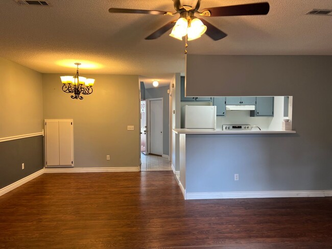 102 Commons Dr in Enterprise, AL - Building Photo - Building Photo