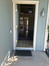 1407 Muir Pl in Rohnert Park, CA - Building Photo - Building Photo