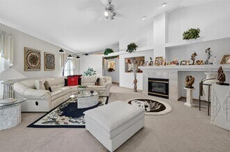 2906 Brian Ln in Fitchburg, WI - Building Photo - Building Photo