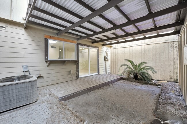 property at 12527 Wellington Park Dr