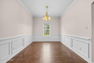 710 Appling Ct in Jacksonville, NC - Foto de edificio - Building Photo
