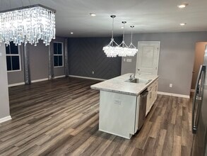 208 Normandy Cres in Williamsburg, VA - Building Photo - Building Photo