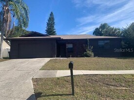 886 Harbor Hill Dr in Safety Harbor, FL - Building Photo
