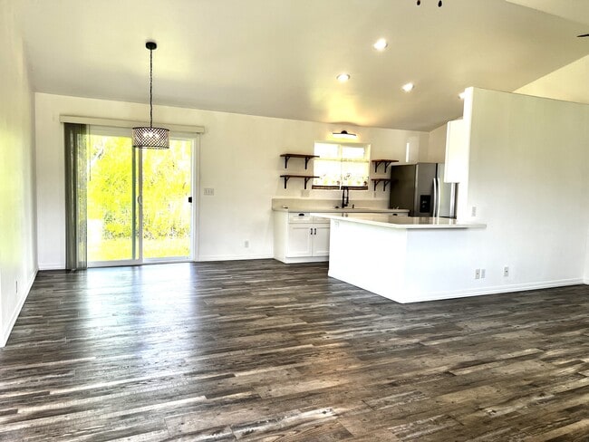 16-2083-2083 Anthurium Dr in Pahoa, HI - Building Photo - Building Photo