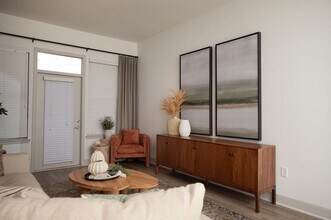 3400 Westheimer Rd in Houston, TX - Building Photo - Building Photo