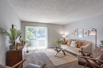 Summerfield Place in Goodlettsville, TN - Building Photo - Interior Photo