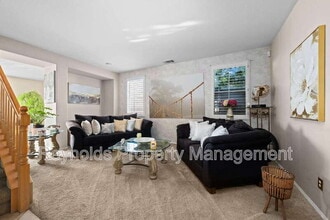 38276 Pine Creek Pl in Murrieta, CA - Building Photo - Building Photo