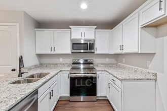 2645a Bell St in Ashland City, TN - Foto de edificio - Building Photo