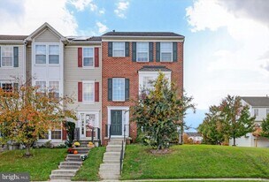 5015 Leasdale Rd in Rosedale, MD - Building Photo