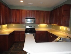 7353 Ellena W in Rancho Cucamonga, CA - Building Photo - Building Photo