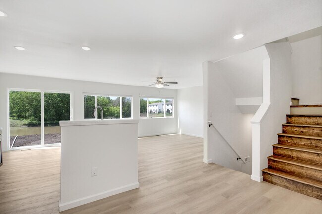 Clear Ridge Townhomes in Wichita, KS - Building Photo - Building Photo
