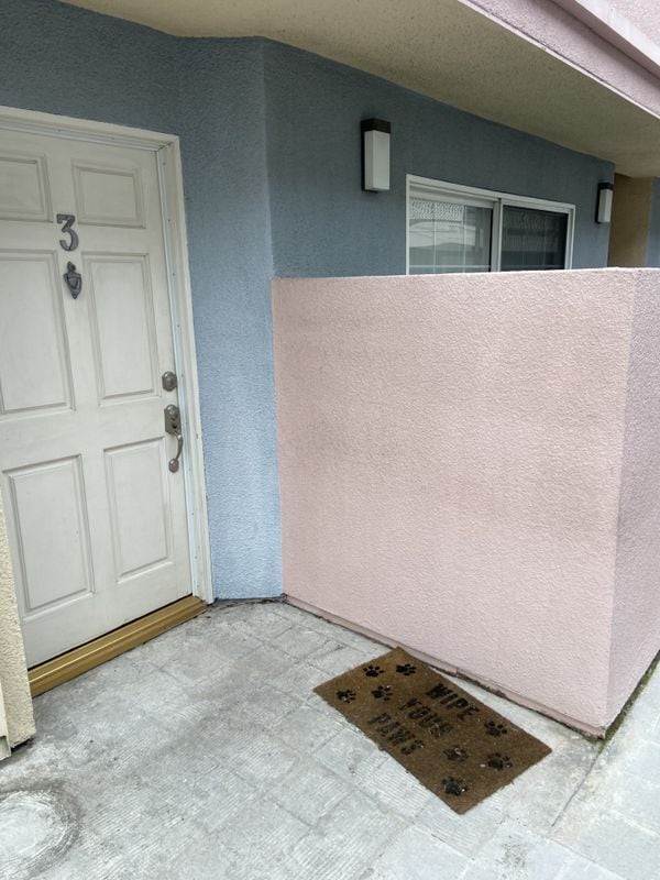 10920 Moorpark in North Hollywood, CA - Building Photo - Building Photo