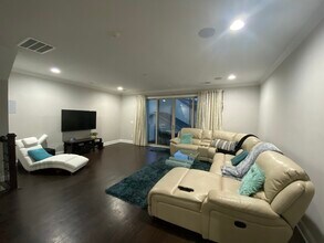 2631 Statesville Ave in Charlotte, NC - Foto de edificio - Building Photo
