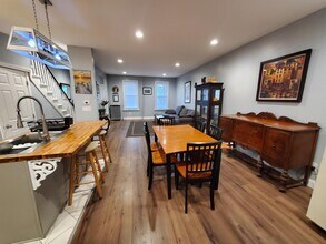 472 Ave E in Bayonne, NJ - Building Photo - Building Photo