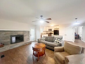409 Cheyenne Dr in Simpsonville, SC - Building Photo - Building Photo