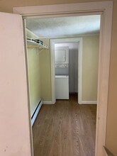 70 Walnut St in Putnam, CT - Building Photo - Building Photo