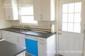 3244 Prospect Ave in Glendale, CA - Building Photo - Building Photo