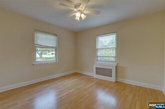 1 Ramsey Terrace in Fair Lawn, NJ - Building Photo - Building Photo