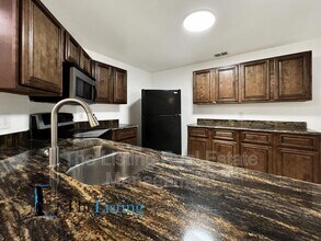 1317 Coolridge Dr in Brandon, FL - Foto de edificio - Building Photo