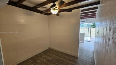 1836 Roosevelt St in Hollywood, FL - Foto de edificio - Building Photo