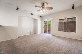 5989 Lamotte Ave in Las Vegas, NV - Building Photo - Building Photo