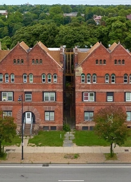 property at 514 Lake Ave