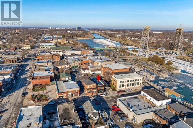 15 Charlotte St in Port Colborne, ON - Building Photo - Building Photo