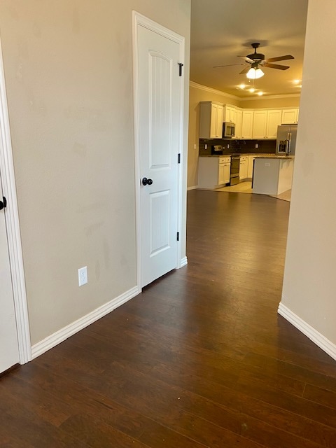 1047 N Leverett Ave in Fayetteville, AR - Foto de edificio - Building Photo